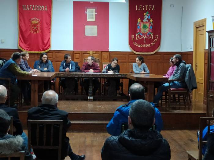 Leitzako Udalak ez-ohiko batzarrean onartu du Oialdeko lokala dohaintzan hartzea