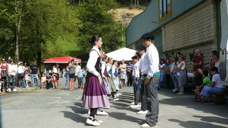 Berrizaungo bestak ospatuko dituzte larunbatean Igantzin