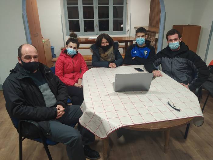 «Proiektua bertan behera utzi arte ez gara geldituko»