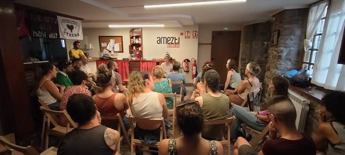 Izaskun Igoaren poesia errezitaldia izanen da igandean Txokoto tabernan