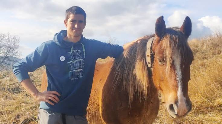 «Berroetako herrirako neurrian eginda daude bestak»