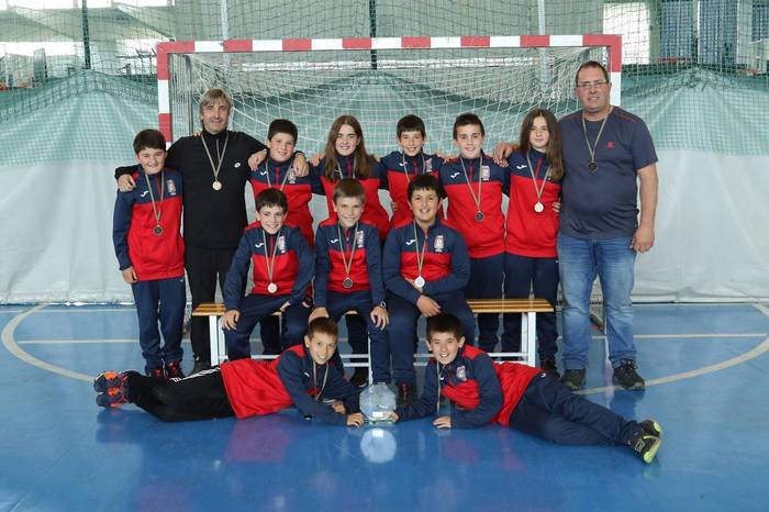 Kopako finala galdu dute Aurrerako areto-futboleko infantil eta alebinek