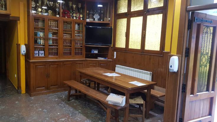 Sunbillako Ulibeltzak elkartea ireki dute