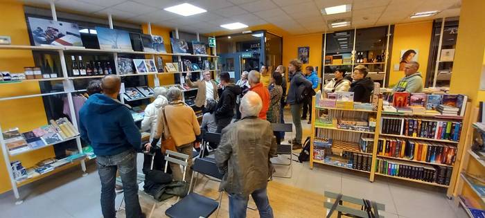 'Dialeko azkenak' dokumentala proiektatuko dute bihar Akelarre Kulturgunean