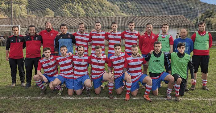 Preferente mailan estu dabil aurten Leitzako Aurrera futbol taldea