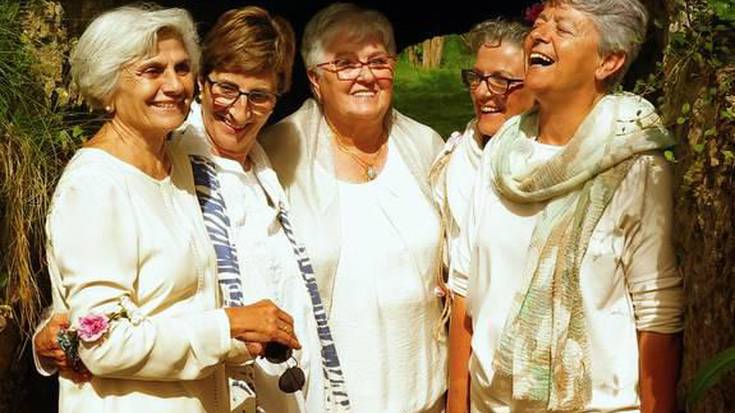 "Emozioak koloretan: Baztan, beste begirada bat" margo erakusketa irekiko da larunbatean Elizondon, Arizkunenea kultur etxean