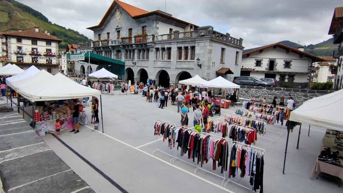Stock azoka eginen dute larunbatean Leitzan