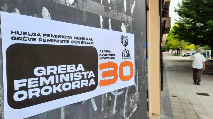 Mugimendu feministak eta sindikatuek greba feminista orokorrera deitu dute ortzegunerako
