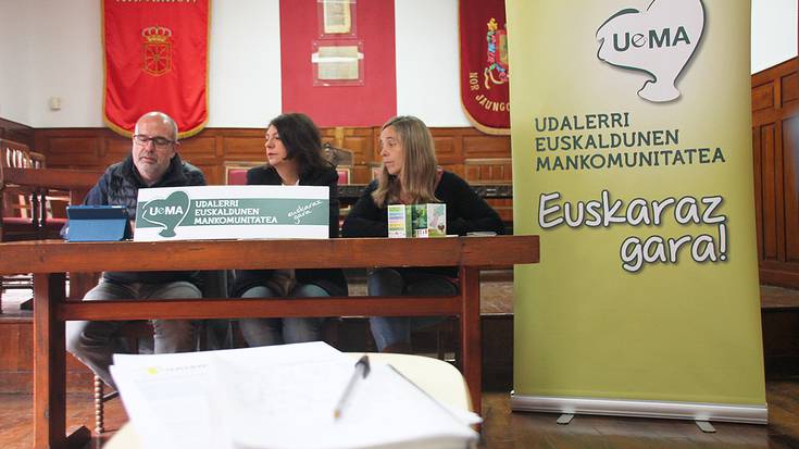 Kristina Urrutia Baztanen euskara zerbitzuko teknikaria