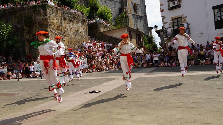Aurten ere emakume batek gidatu du Berako San Esteban eguneko Bordondantza