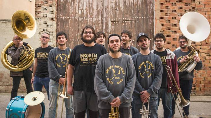 Broken Brothers Brass Band taldea Erratzun ariko da etzi