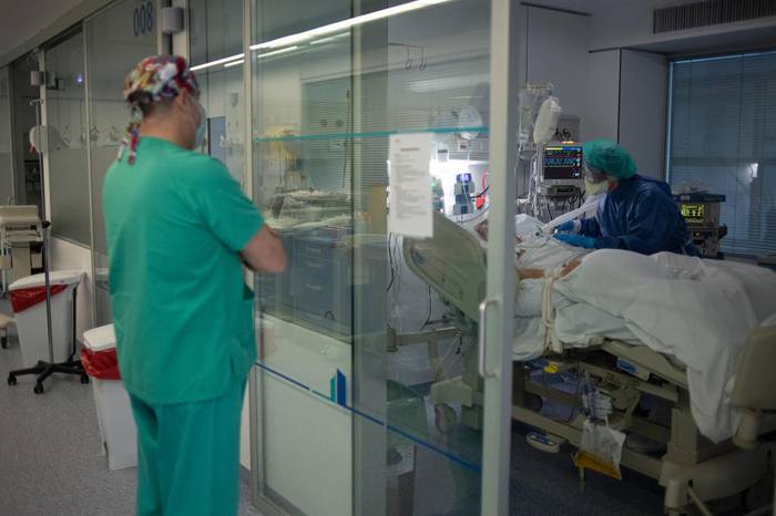 Nafarroan 177 kasu positibo atzeman zituzten atzo, horietatik bi Donezteben
