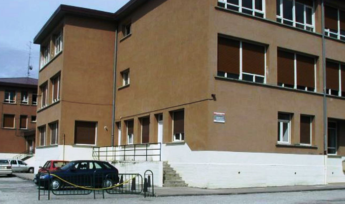 Leitzako eskolako 18 ikasle eta Elizondoko eskolako bertze 20 ikasle konfinatu dituzte azken orduotan