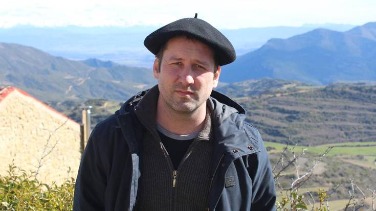 Zapart euskal artisten sarea ezagutu dugu, Inaki Rifaterrari esker