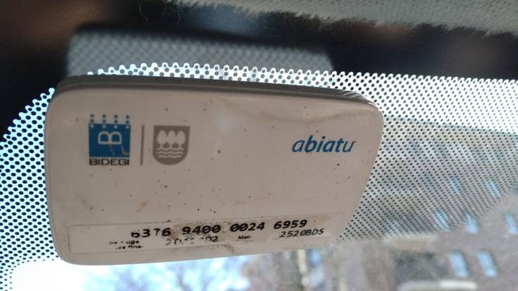 Bidesaria duten Gipuzkoako errepideetan maiz ibiltzen diren auto-gidari nafarrek ere deskontua izanen dute urtarriletik aurrera