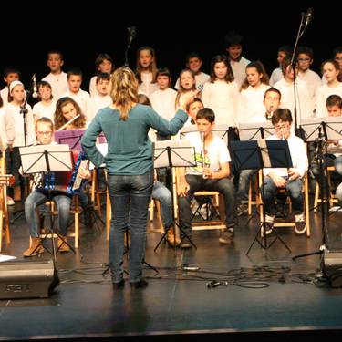 Lesakako Musika eskolako ikasleek ikasturte bukaerako kontzertua emanen dute ekainaren 13an