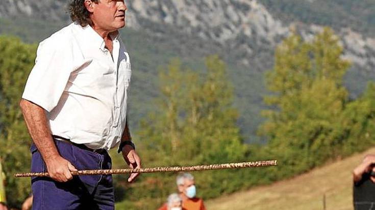 Lan ona egin dute Jorge Oteizak eta Lagun-ek Euskal Herriko artzain zakur txapelketan