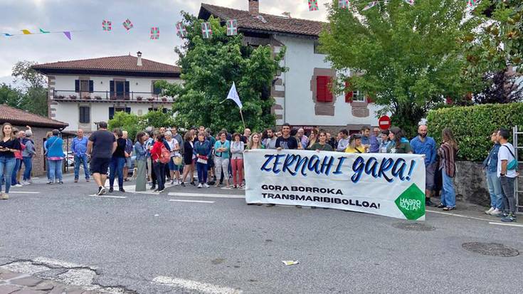 Harrotasunaren Eguna gogoan, elkarretaratzea eginen dute bihar Erratzun
