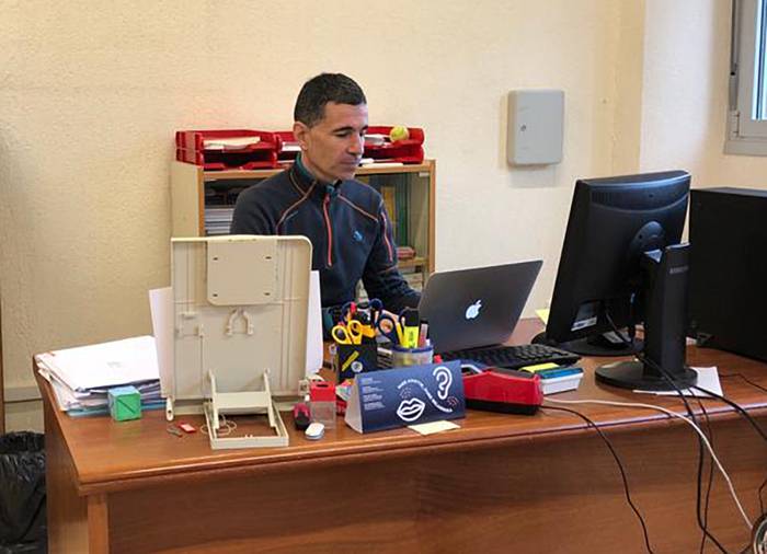 «Gure lana telematikoki presentzialki bezain ongi egitea zaila da baina eginahalak eginen ditugu»