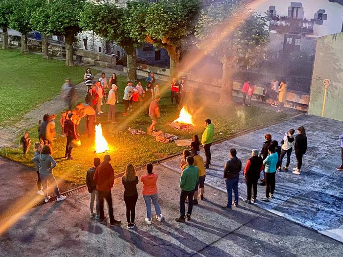 Suaren bueltan festarako aitzakia izanen dute igandean Areson
