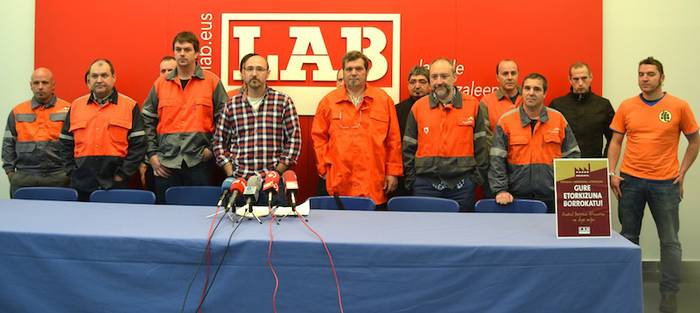 Arcelor Mittal-eko lantegietan kontratu eta inbertsio berriak eskatu ditu LABek
