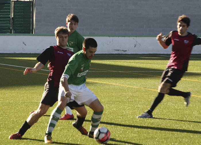 Azken partidaren faltan lidergoa berreskuratu du Gure Txokoa areto futbol taldeak