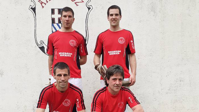 Arraioz Sagardiak irabazi du laxoa txapelketako finalerdietako lehen partida