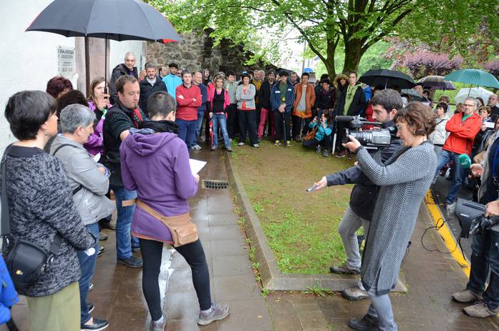 Bake epaitegian hainbat herritarren babesa jaso dute kereilatutako zazpi baztandarrek