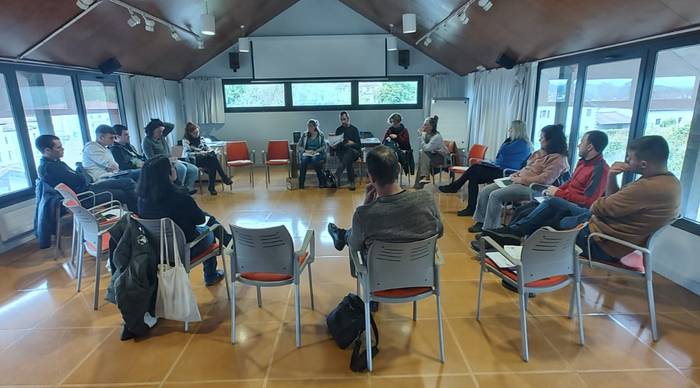 Mendialdeko Elikagaien Katalogoa aurkeztu dute