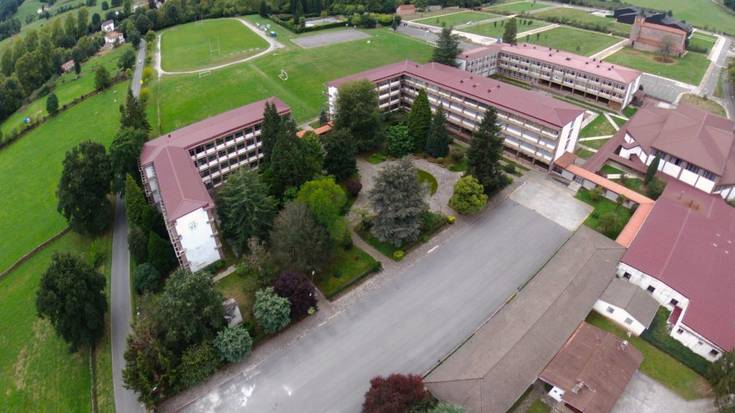 Baztan Ezagutu, Baztan Zaindu eta Baztan Anitza proiektuak abiatu dituzte Lekaroz Institutuan
