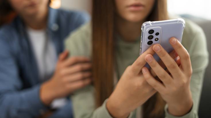 Eraso sexistak salatzeko telefono zerbitzua eskainiko dute larunbatean Leitzako inauterietan