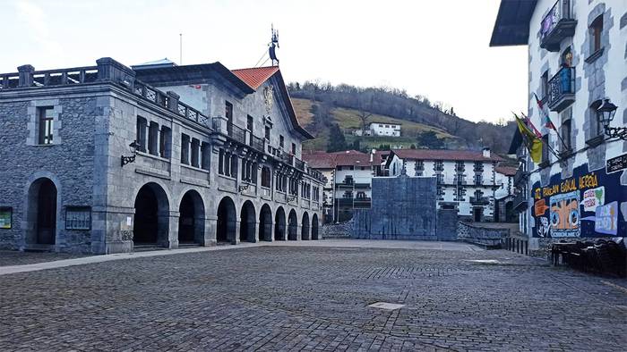 Leitzatik abiatuko da gaur Euskal Herriko Itzuliko bigarren etapa