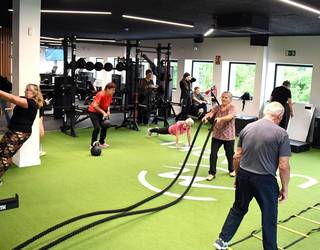 Herri Zahar, Biztanle Aktibo +65 programa aurkeztu du Mugarki kiroldegiak