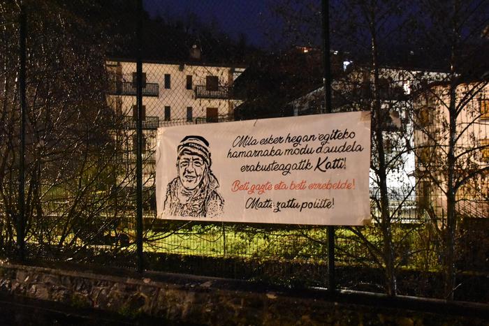 Katti, politte, eskerrik asko