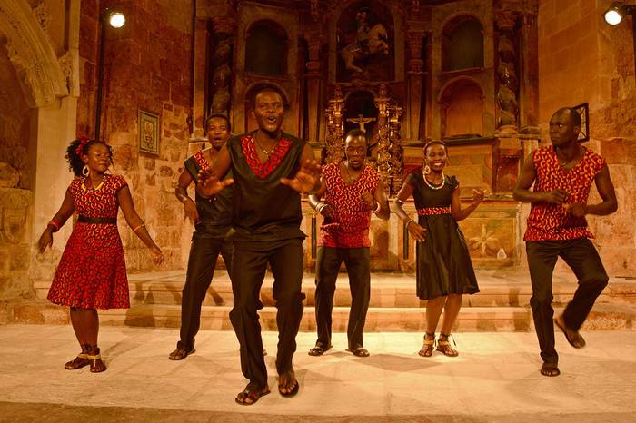 Aba Taano gospel taldeak kontzertua emanen du igandean Elizondon