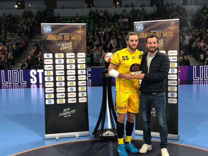 Frantziako eskubaloi ligan urriko jokalari onena izendatu dute Niko Mindegia 