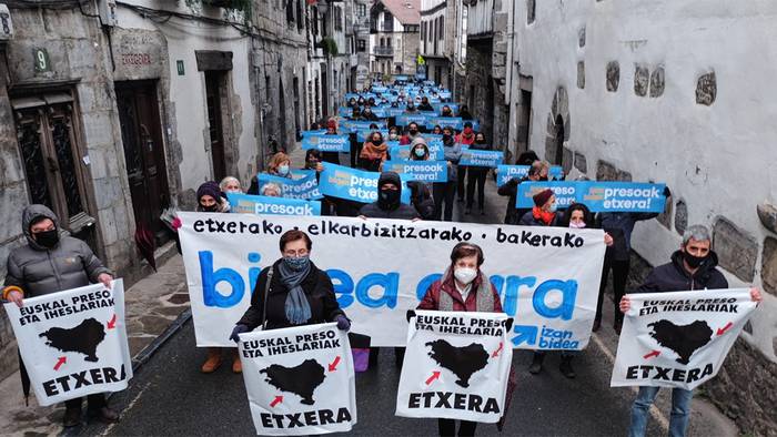 Bortzirietako preso politiko guztiak hurbildu dituzte