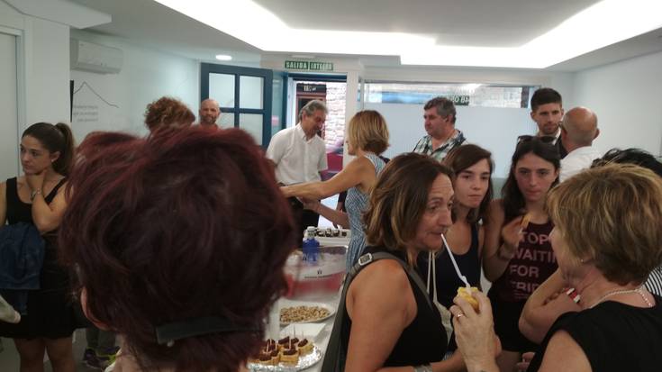 Izarra Tanatorioak Donezteben duen beilatokiaren inaugurazioa
