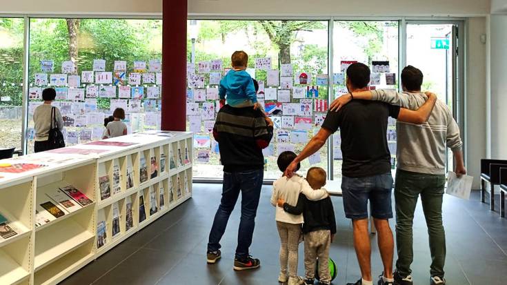 Lesakako sanferminetako kartel eta portada lehiaketara aurkeztutako lanak ikusgai izanen dira aste honetan liburutegian
